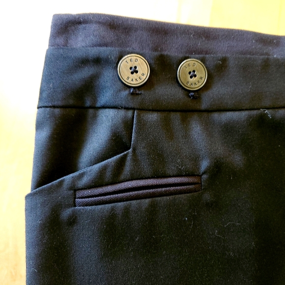 Ted Baker black wool skirt size 1. Pencil style, fully lined, euc. - Picture 7 of 8